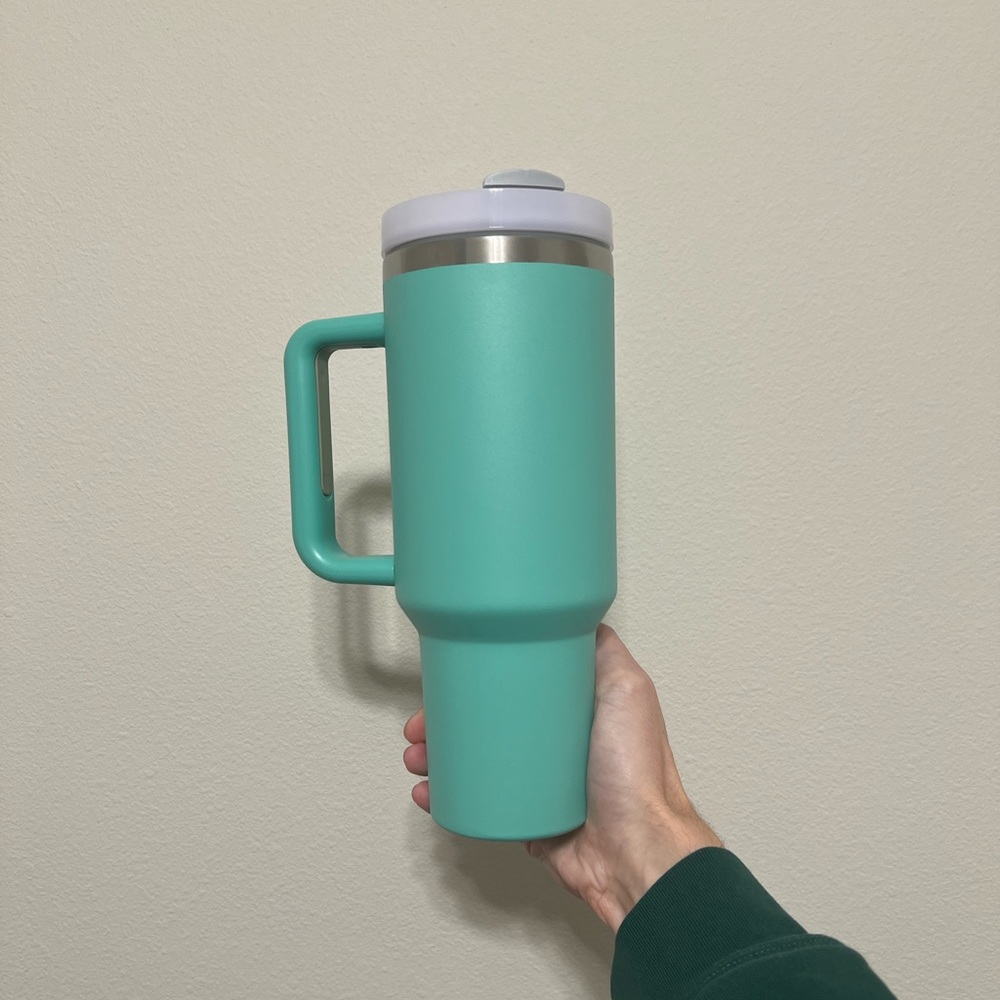 “Aqua Green” 40 oz Stainless Steel Tumbler w/ lid and straw